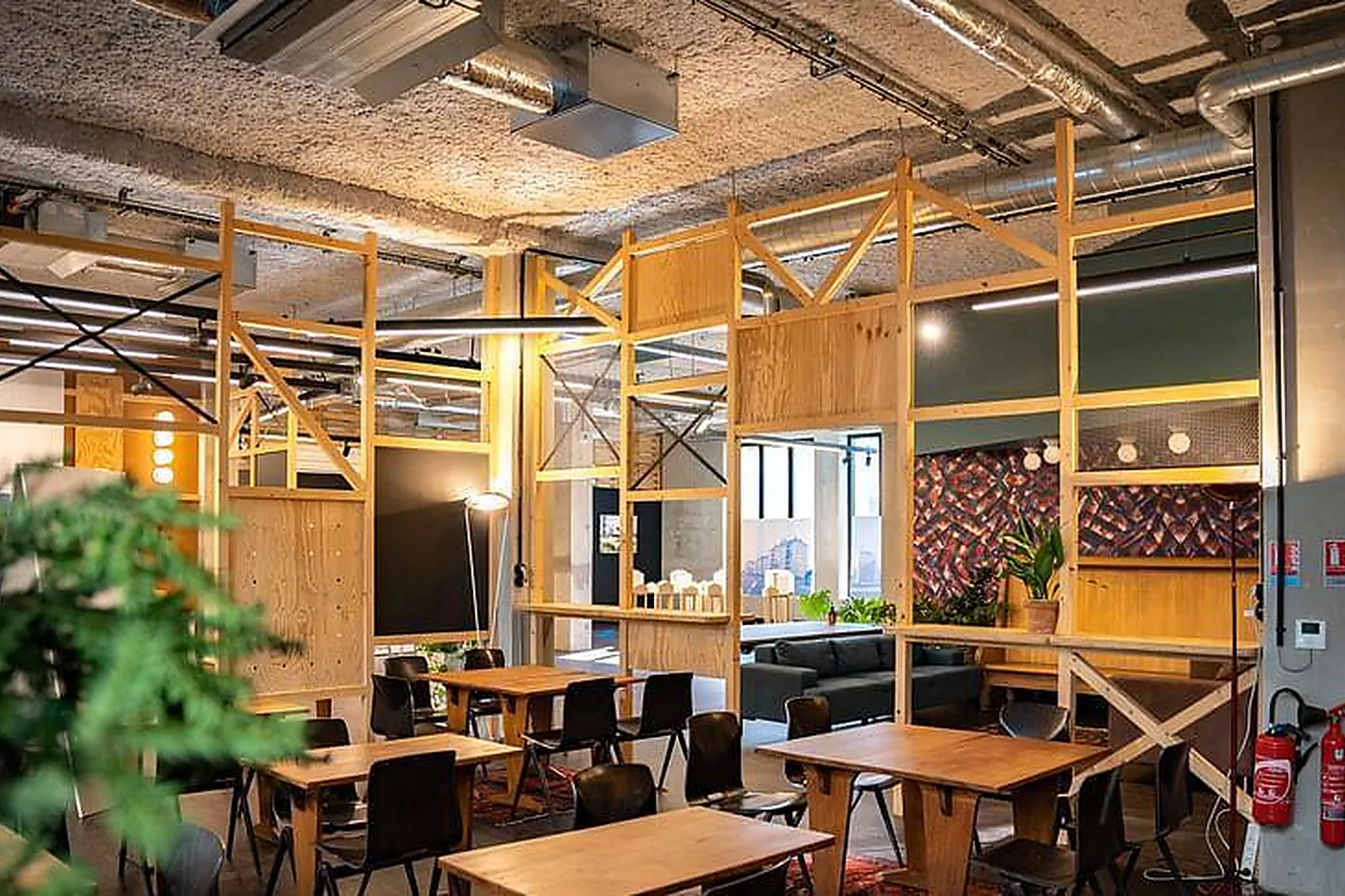 Lieux événementiels, AGORA [QUARTIER DE LA CRÉATION]